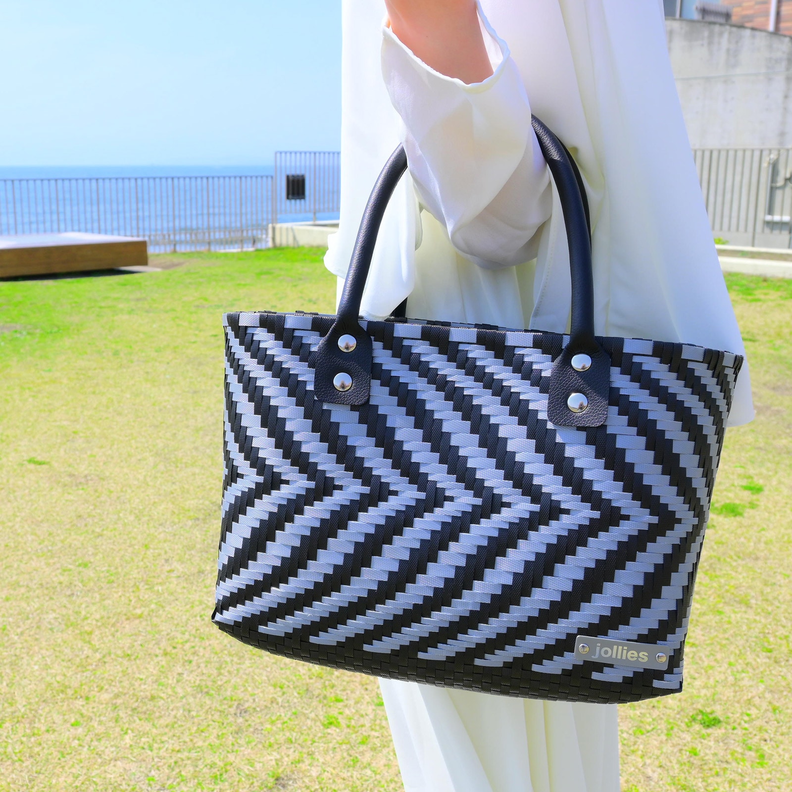 LUA M - BK×SI