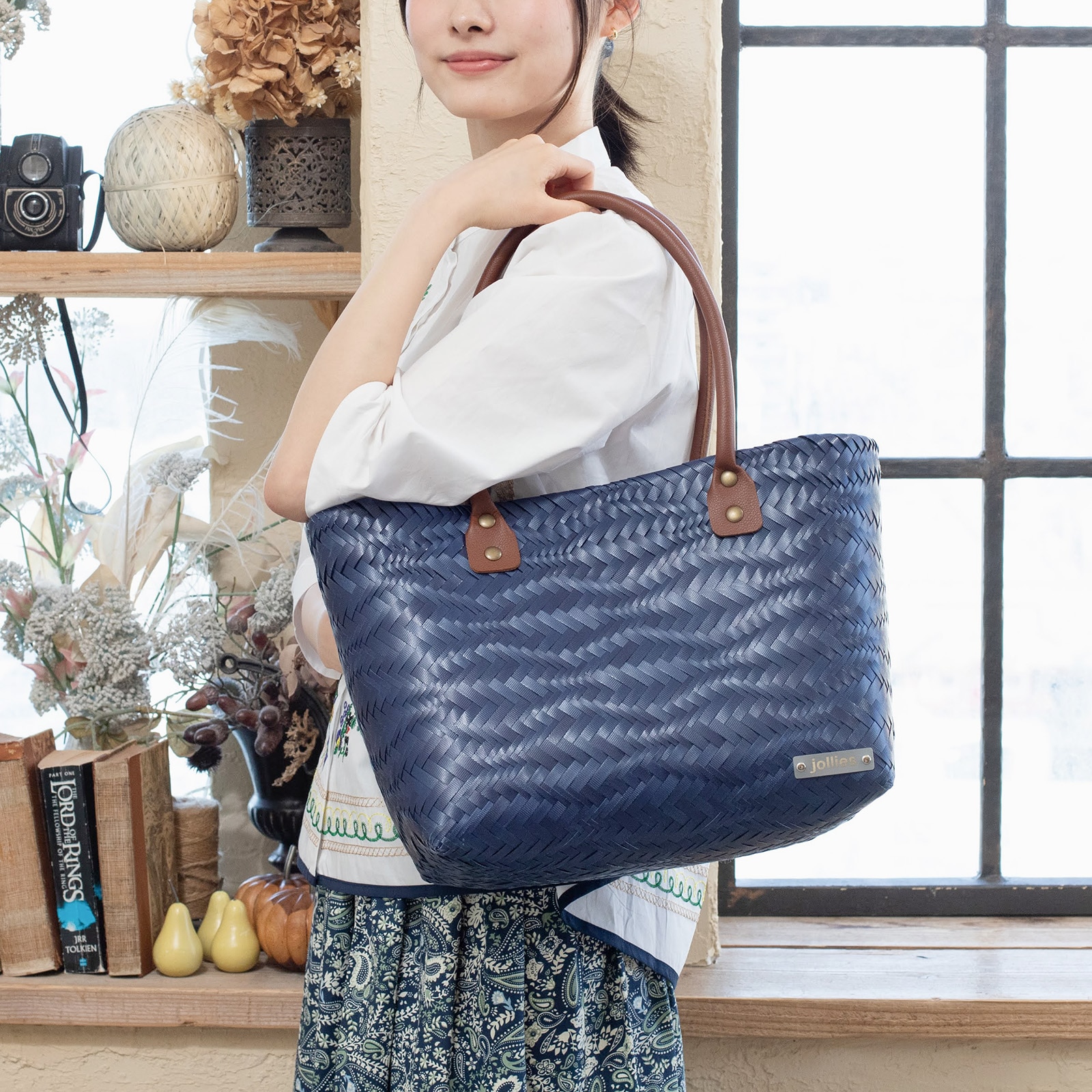 LIA L - NAVY