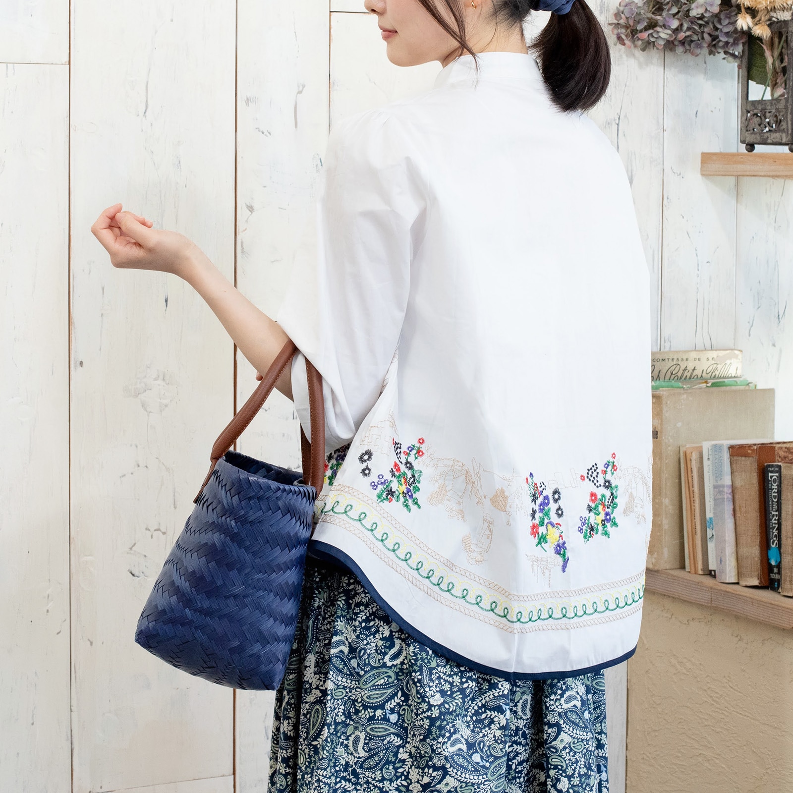 LIA M - NAVY