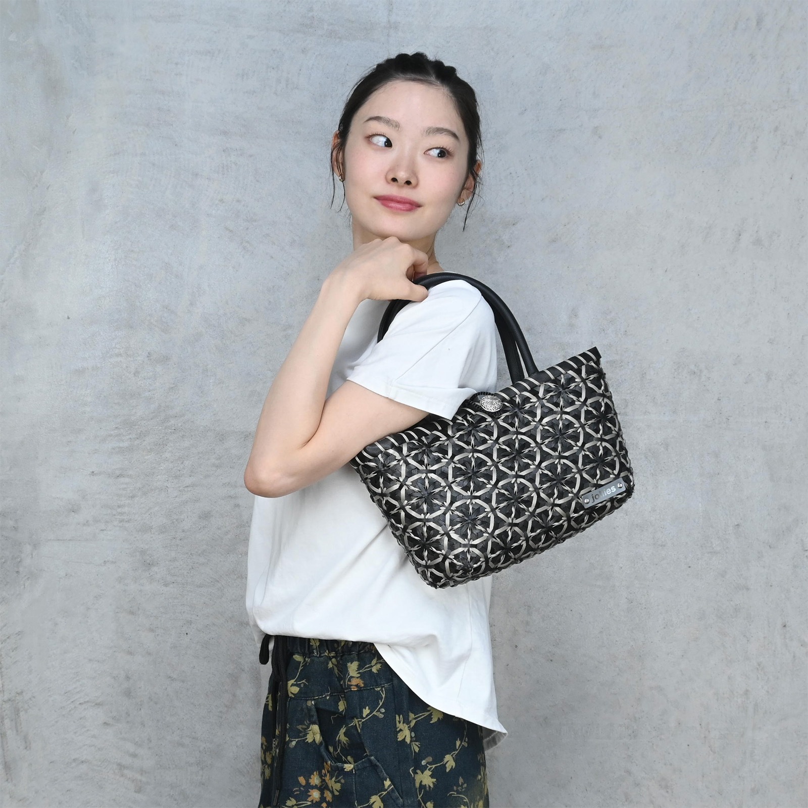 新作入荷】特別な編みで仕上げた数量限定シリーズ
