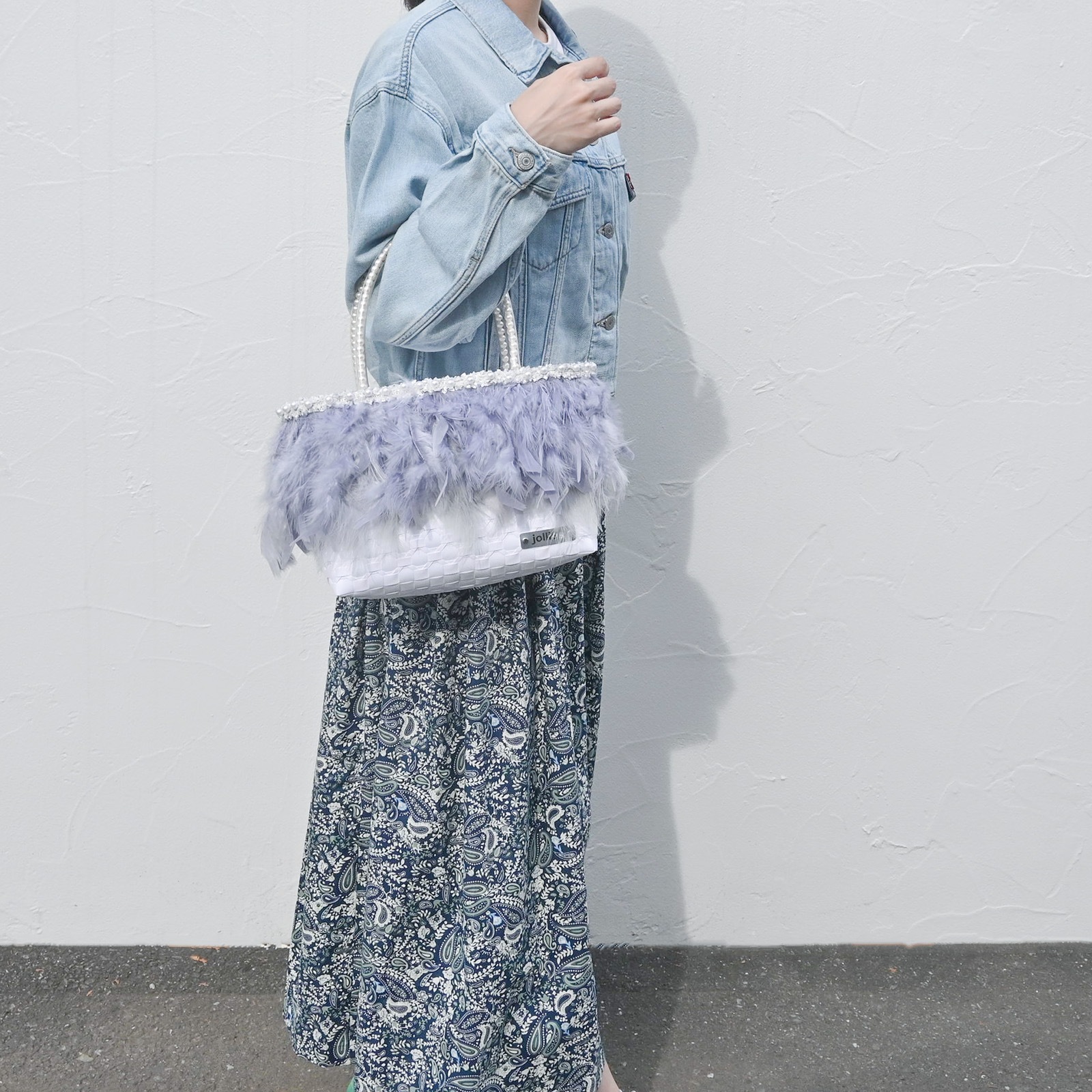 YUA S -  WHITE