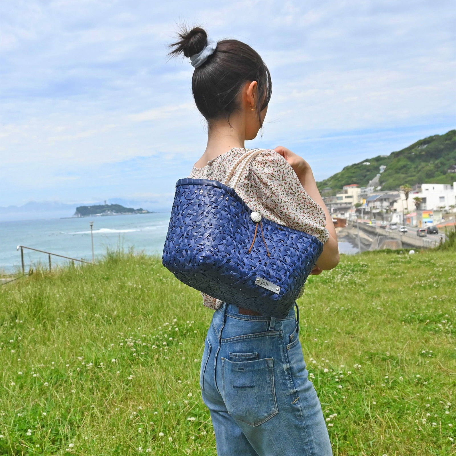 ALICE M - NAVY