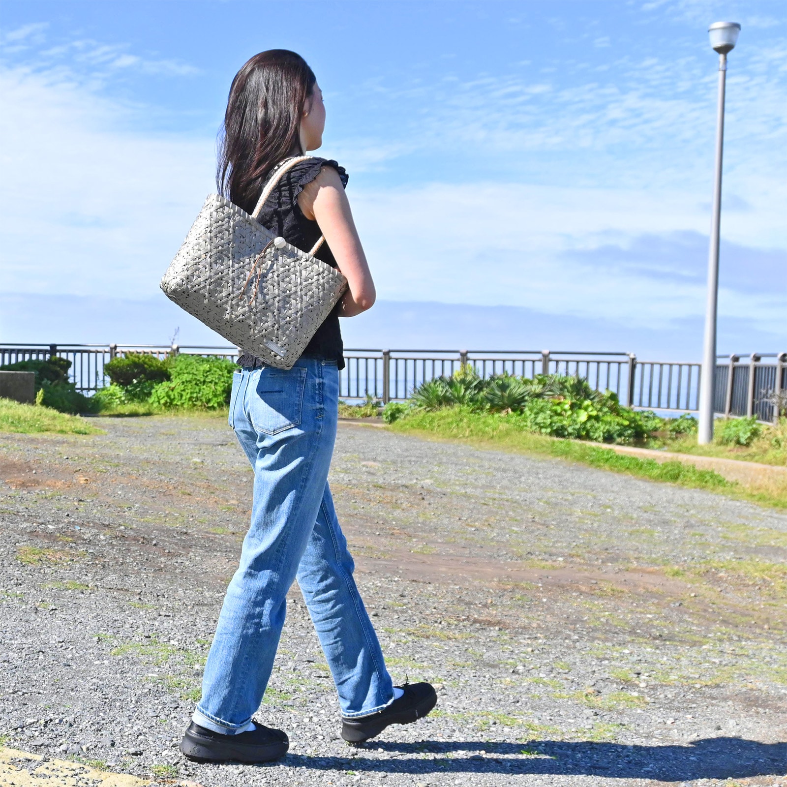 専用☆ 大きな くったりバッグ ☆ジョリーフルール ジョリーフルールの「ガバッと開くスクエアバック(小