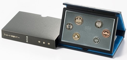 竜*馬様 プルーフ貨幣セット４セット 2019年〜2022年【銘板なし】 人気・平成31年銘】平成31年(2019) 通常プルーフ貨幣セット 年銘板（無