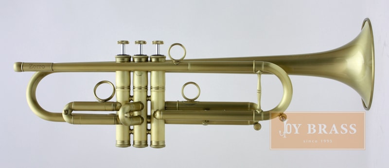 Queen Brass B♭管トランペット 