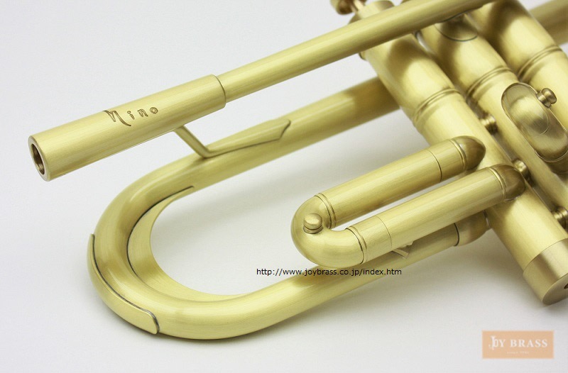 QueenBrass B���ɥȥ��ڥå� HINO��ǥ� �إӡ�/�饤�ȥ������� ���ƥ��å����ž夲