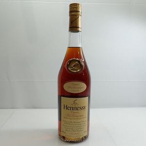 Hennessy（ヘネシー）XO 金キャップ クリアボトル 1000ml 箱付の通販