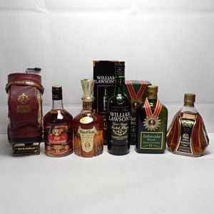 JOYLAB公式通販】Ballantines（バランタイン）30年 箱付 ※裏ラベルキズ