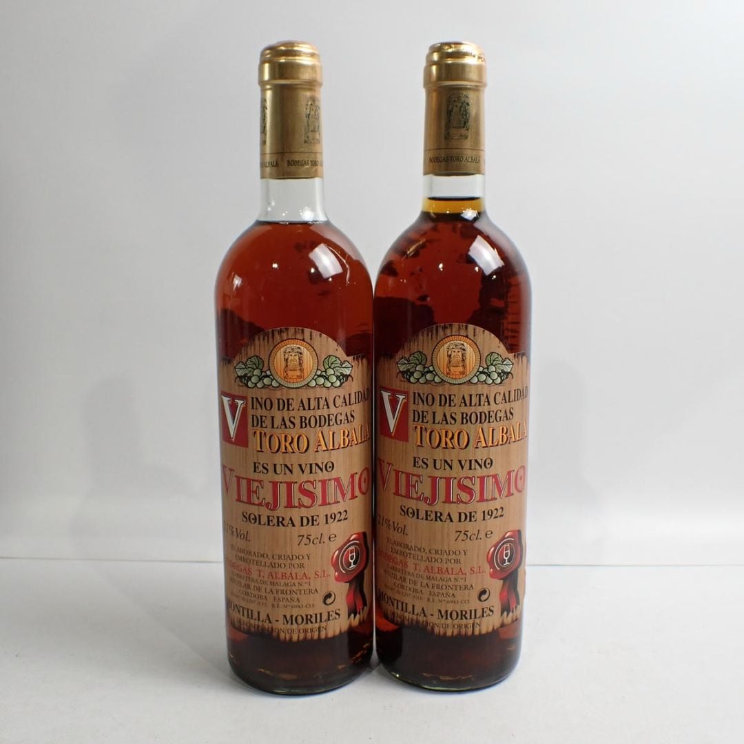 【2本セット】Bodegas Toro Albala（ボデガス トロ アルバラ）アモンティリャード ヴィエヒシモ ソレラ 1922 箱なし