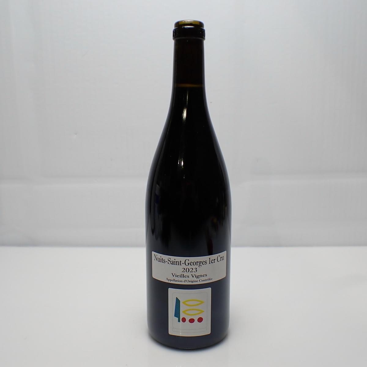 Prieure Roch（プリューレ ロック）ニュイ サン ジョルジュ プルミエ クリュ ヴィエイユ ヴィーニュ 2023 箱なし