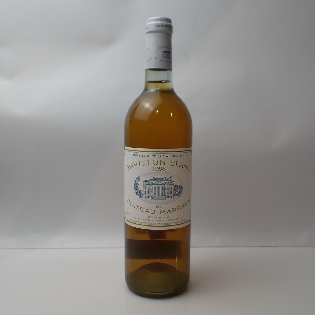PAVILLON BLANC DU CHATEAU MARGAUX（パヴィヨンブラン デュ シャトーマルゴー）1998 箱なし
