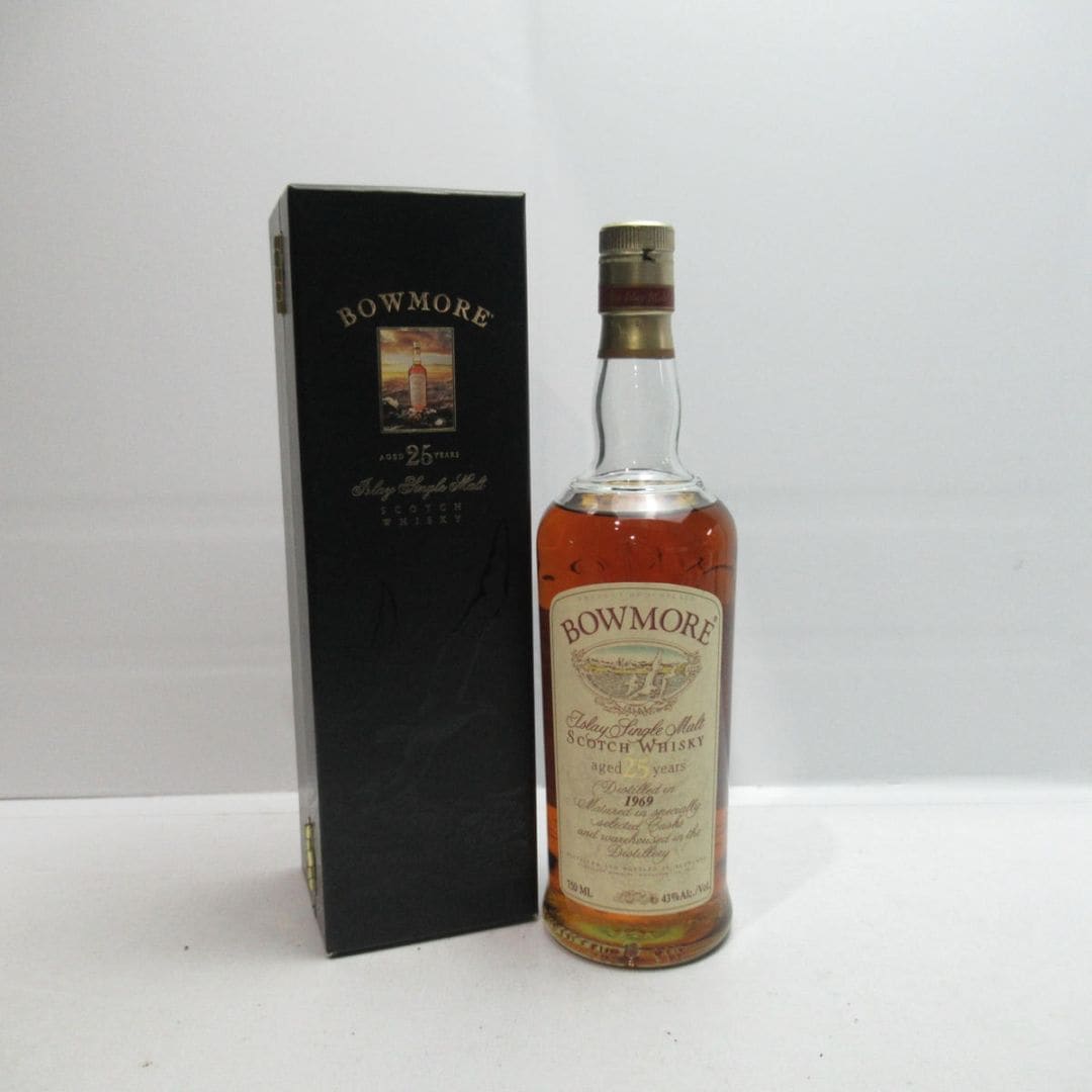 BOWMORE（ボウモア）25年 カモメラベル 1969 箱付