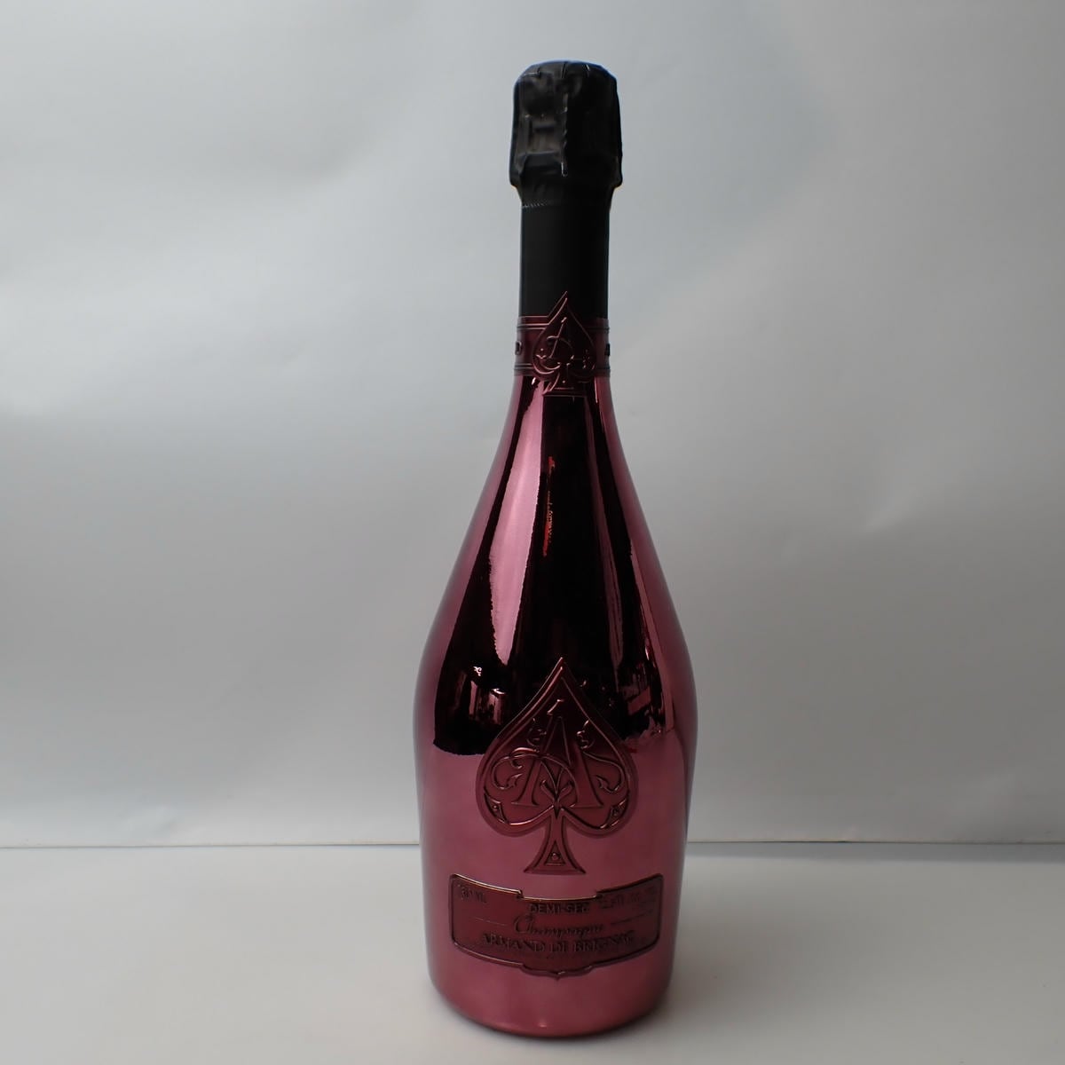 ARMAND DE BRIGNAC（アルマンドブリニャック）ドゥミセック レッド 箱なし