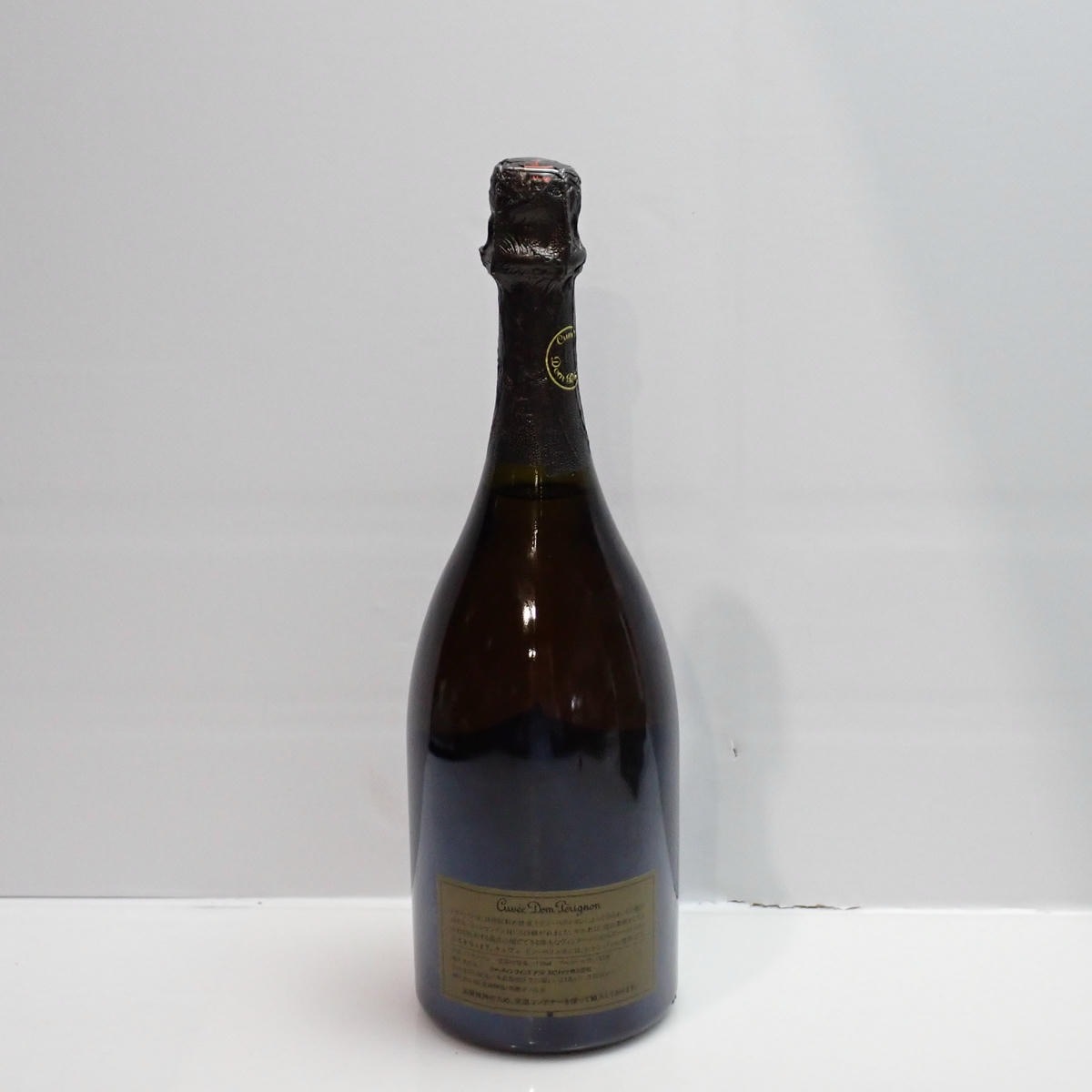 Dom perignon（ドンペリニヨン）1990 箱付の通販ショップ・価格相場
