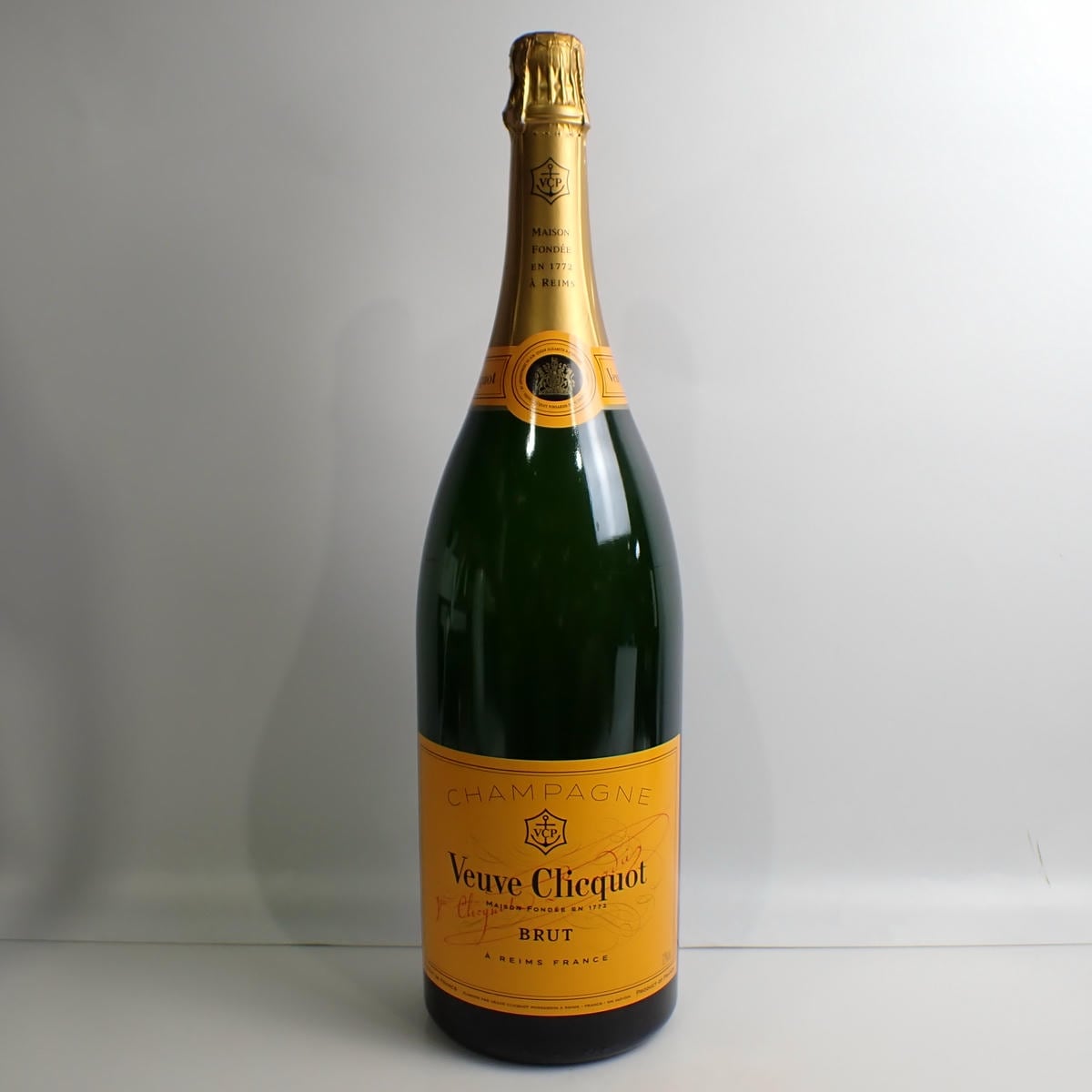 Veuve Clicquot（ヴーヴ クリコ）イエローラベル ブリュット ダブル