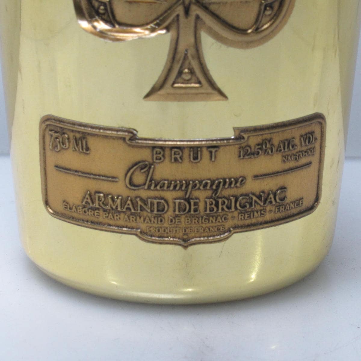 アルマンドゴールド　新品未開封　箱無し ARMAND DE BRIGNAC（アルマンドブリニャック）ゴールド 箱なし