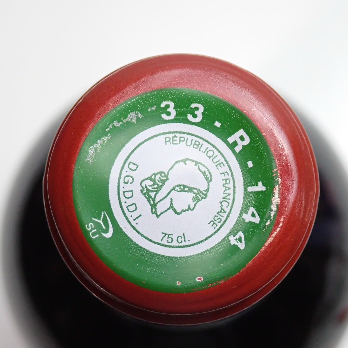 Chateau Mouton Rothschild（シャトー ムートン ロートシルト）2001 箱