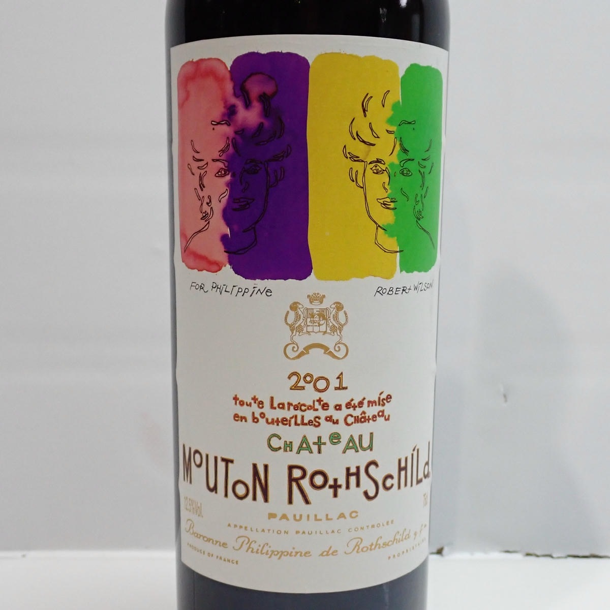 Chateau Mouton Rothschild（シャトー ムートン ロートシルト）2001 箱