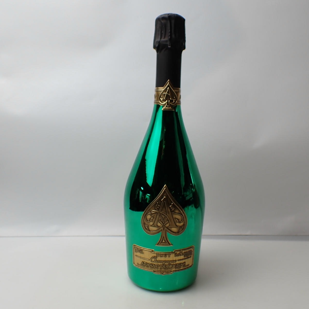 美品アルマンドグリーン　ARMAND DE BRIGNACアルマンドブリニャック ARMAND DE BRIGNAC（アルマンドブリニャック）マスターズ グリーン 箱