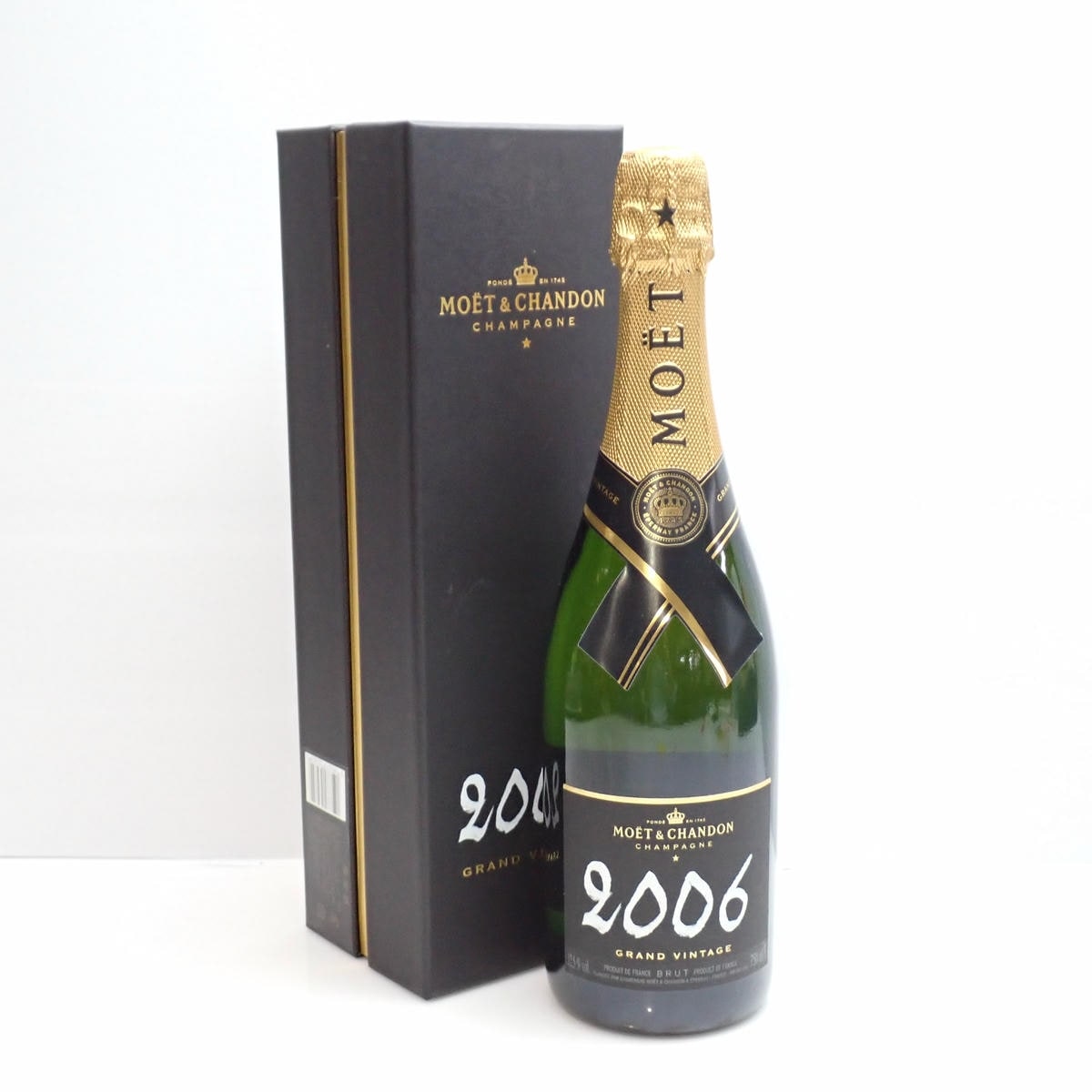 MOET＆CHANDON（モエエシャンドン）グランド ヴィンテージ 2006 箱付の