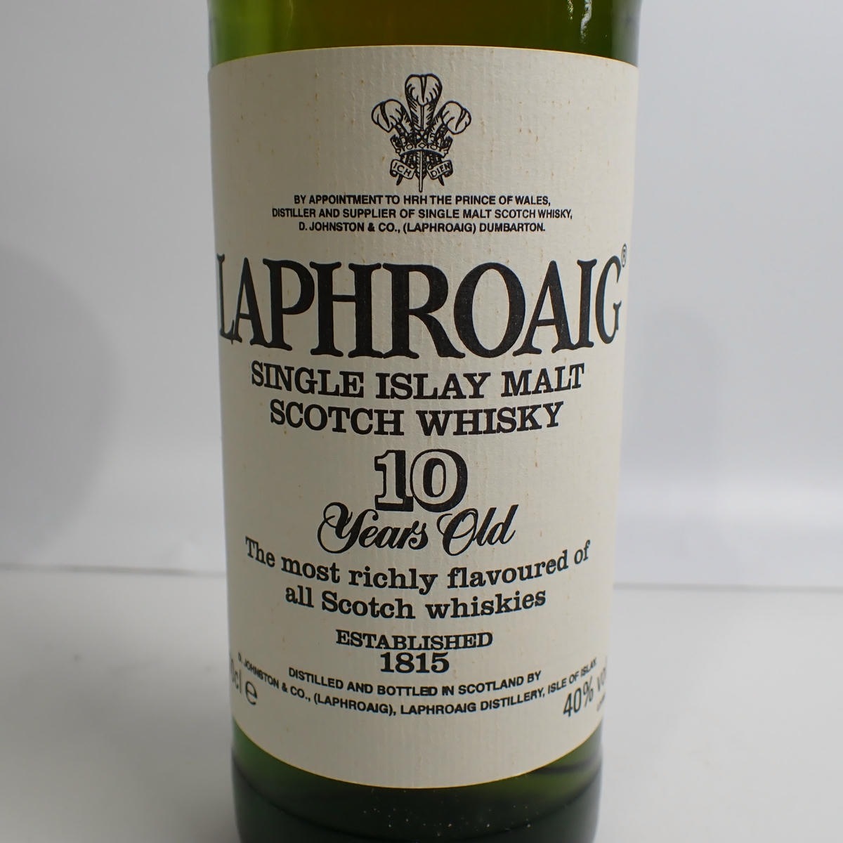LAPHROAIG（ラフロイグ）10年 旧 箱付の通販ショップ・価格相場 | MY