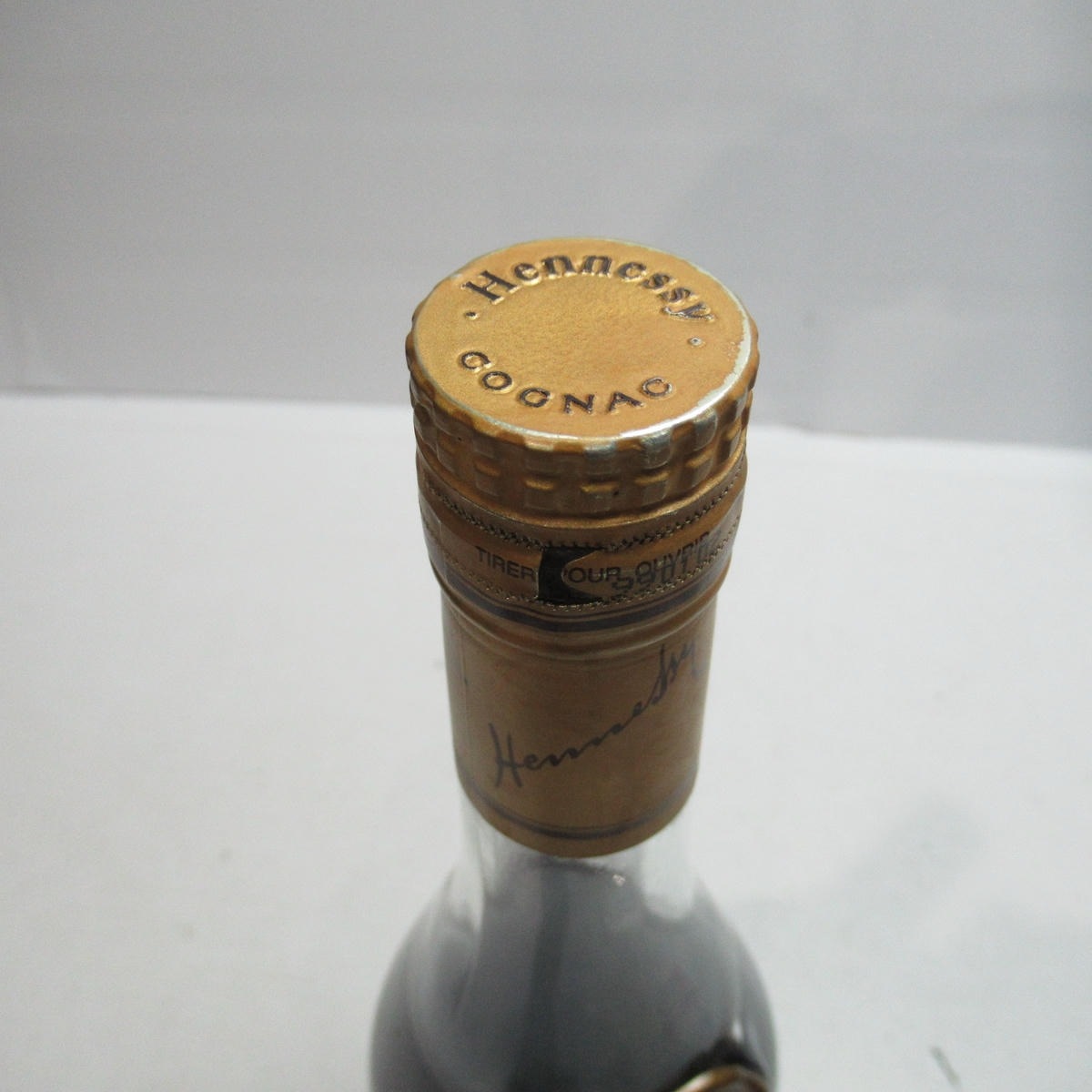 Hennessy（ヘネシー）VSOP スリム クリアボトル 箱なし ※液面低下・澱