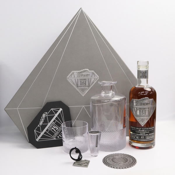 �����饹�쥤�� XOP���˥С����꡼������ ��������֥�å� 45ǯ 1978-2023 ��Ω75��ǯ��ǰ Ȣ�ʤ�