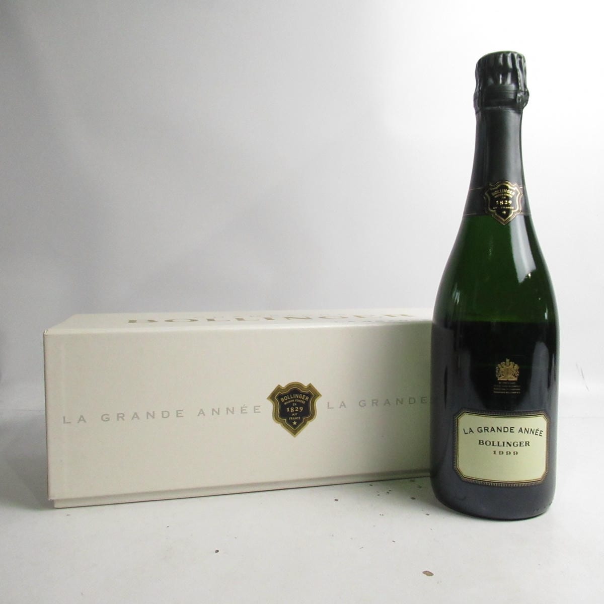 BollingerLa GrandeAnnée 2008 シャンパン　木箱付き ボランジェ アール・ディー（木箱入り） 2008 : WINE TO STYLE
