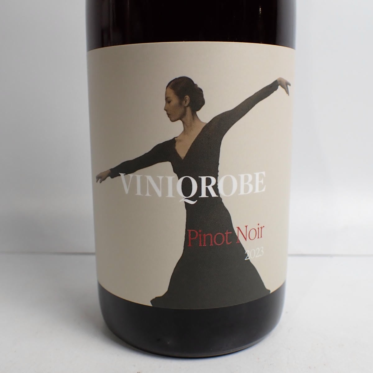 VINIQROBE ピノ・ノワール　ワイン VINIQROBE（ヴィニ クローブ）ピノノワール 2023 箱なしの通販ショップ
