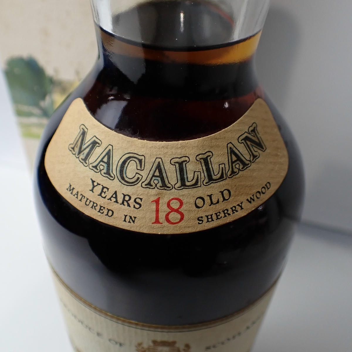 The MACALLAN（マッカラン）18年 マチュアード イン シェリーウッド