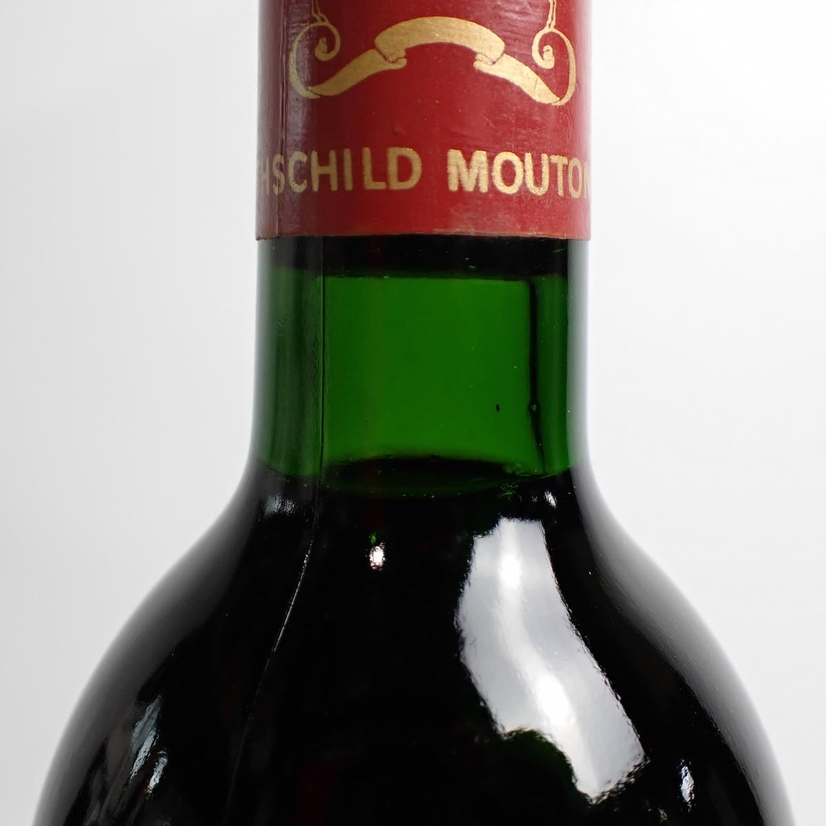 Chateau Mouton Rothschild（シャトー ムートン ロートシルト）1986 箱