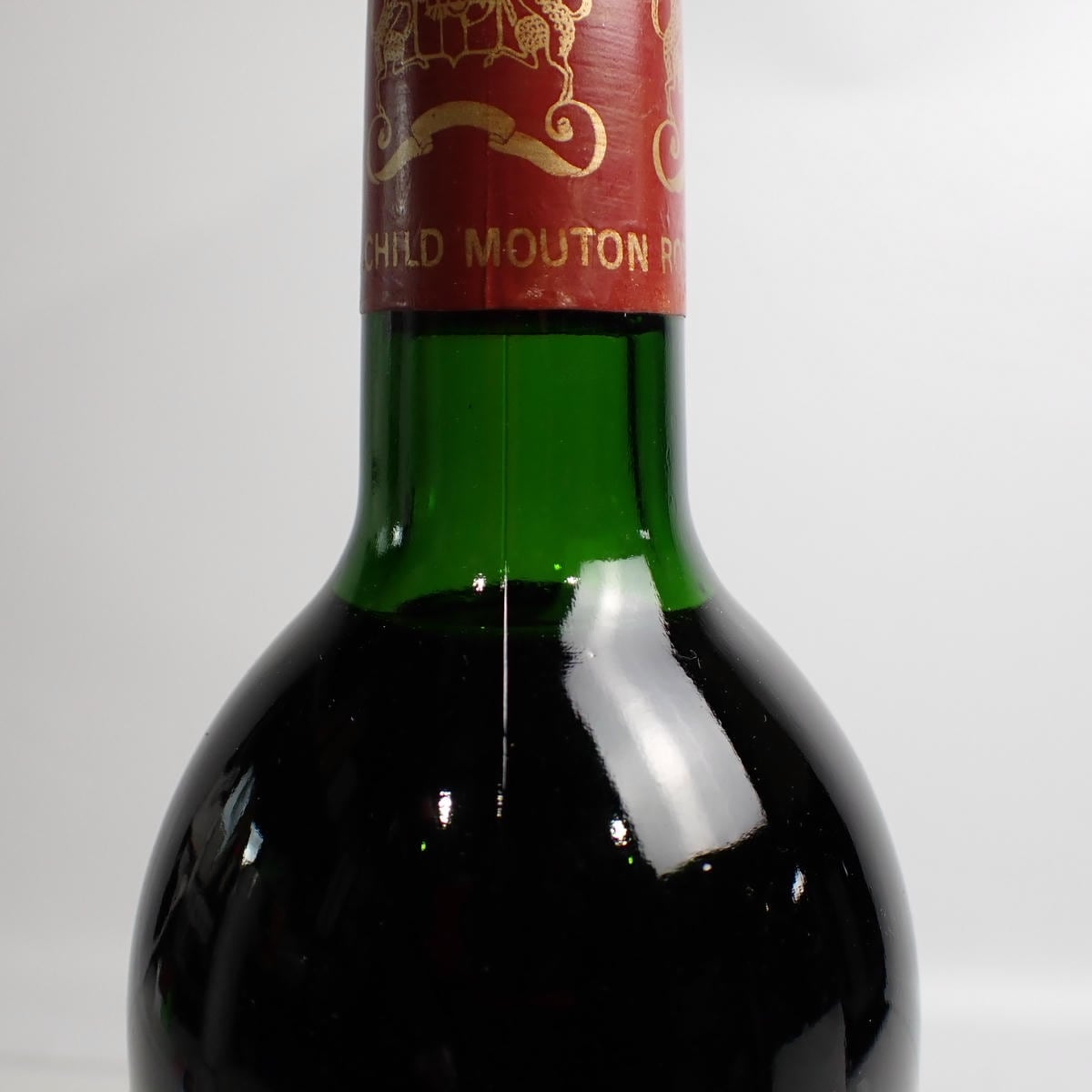 シャトー ムートンロートシルト 1986 Mouton Rothschild Chateau Mouton Rothschild（シャトー ムートン ロートシルト）1986 箱