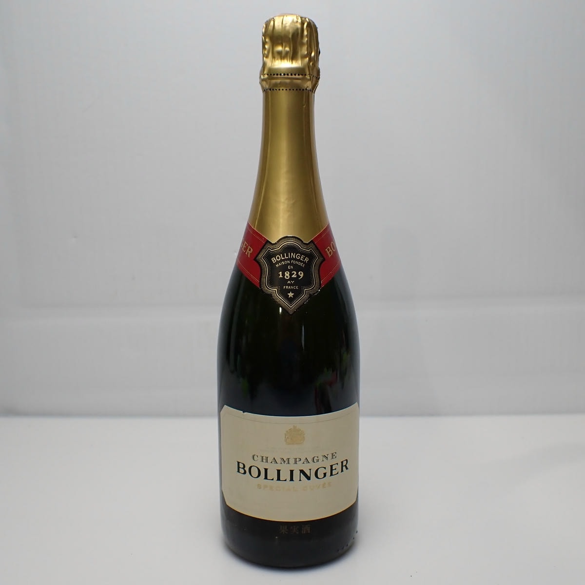 BOLLINGER（ボランンジェ）スペシャル キュヴェ ブリュット 箱なしの