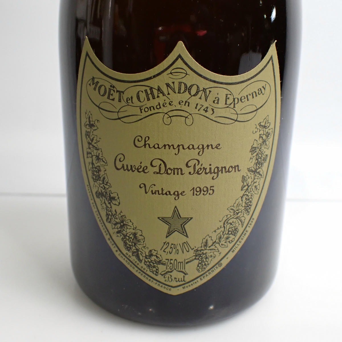 Dom perignon（ドンペリニヨン）1995 箱なし ※液面低下の通販ショップ