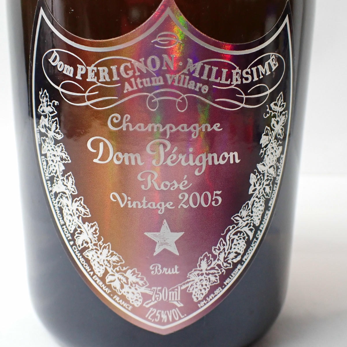 Dom perignon（ドンペリニヨン）ロゼ 2005 吉岡徳仁 エディション 箱