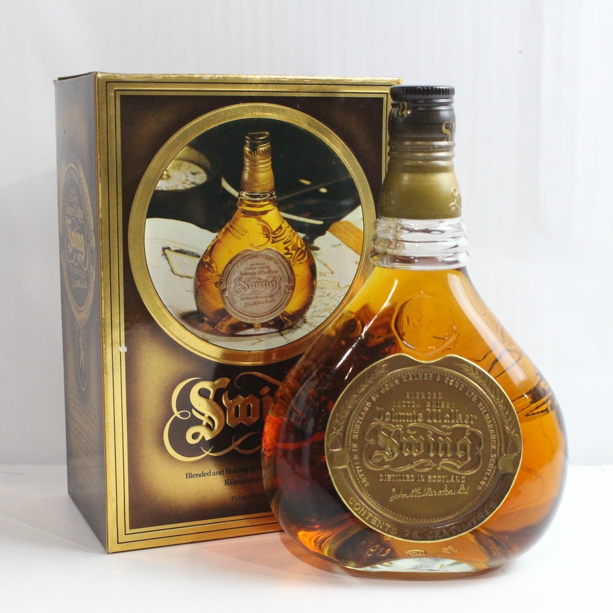 イギリス　アンティーク　木箱　ジョニーウォーカー　【美品】 ジョニーウォーカー（JOHNNIE WALKER） ギフト 高級木箱入り ジョニー
