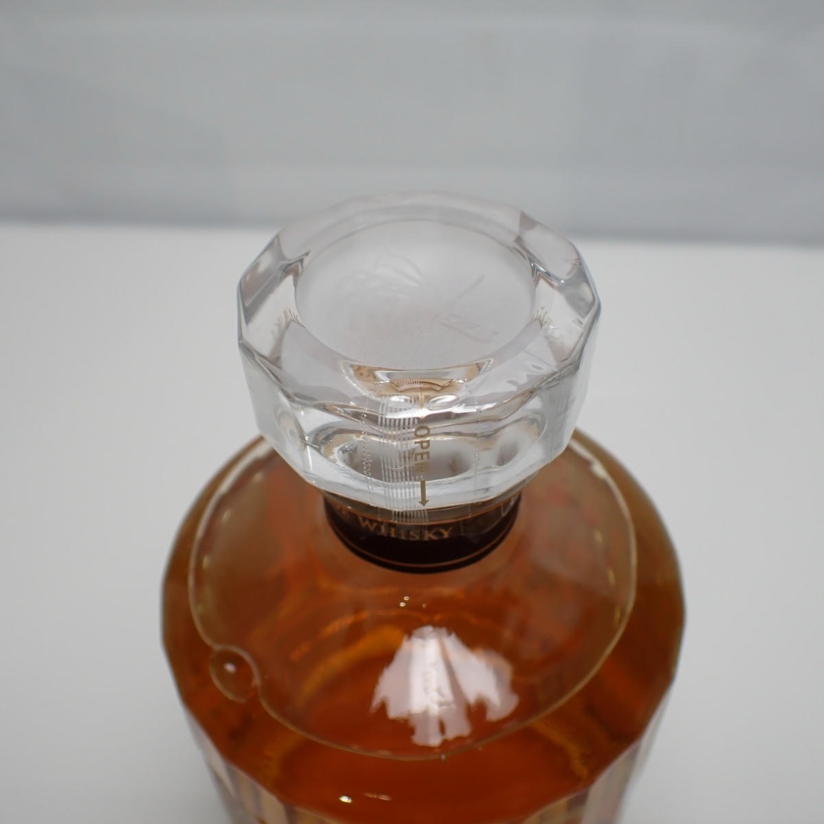 SUNTORY（サントリー）響 12年 トラベル エクスクルーシブ 箱付の通販