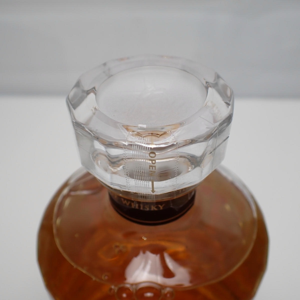 SUNTORY（サントリー）響 12年 トラベル エクスクルーシブ 箱付の通販