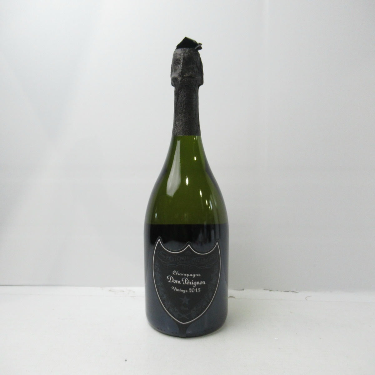 Dom perignon（ドンペリニヨン）ルミナス ホワイト 2015 箱なし