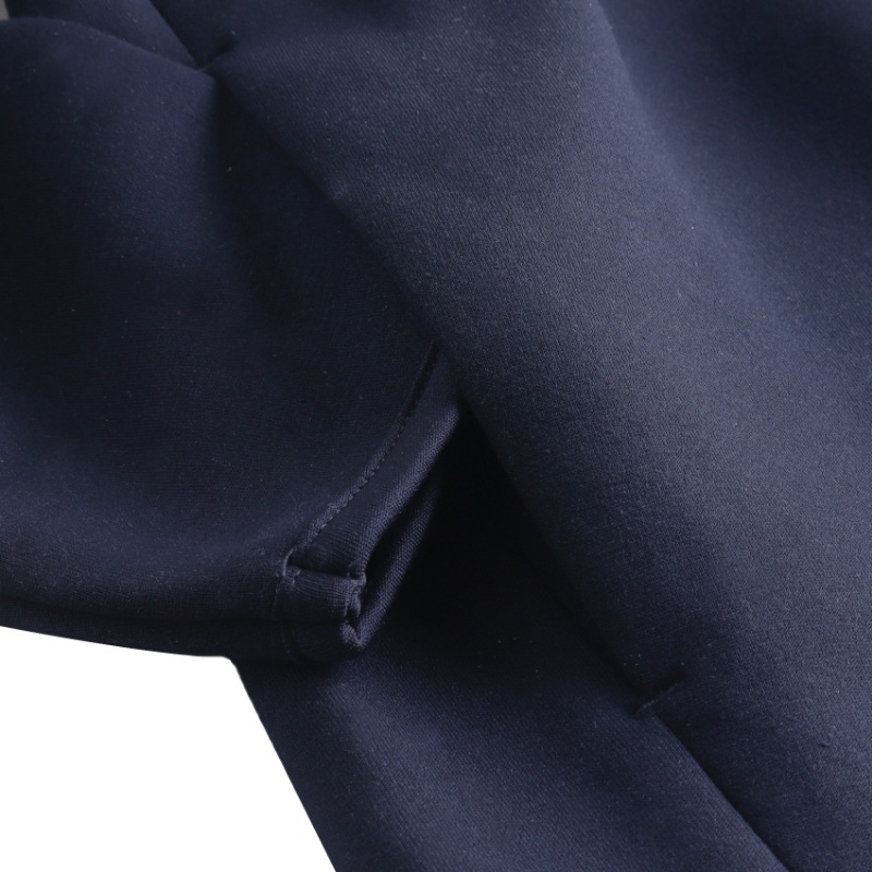 ԥץƥ󥵥󥿡եܡ˥åȥ㥱å