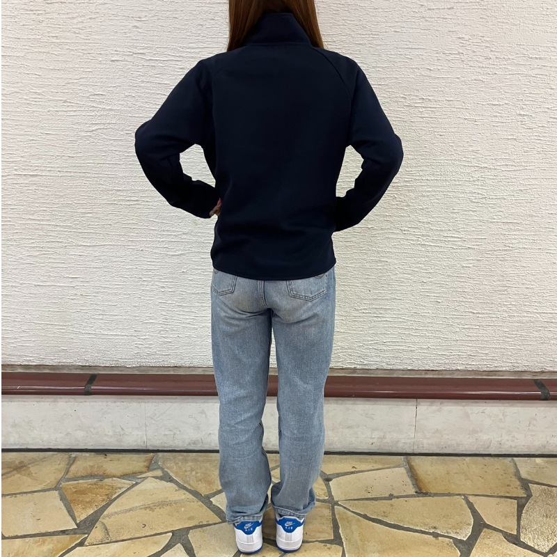 ԥץƥ󥵥󥿡եܡ˥åȥ㥱å