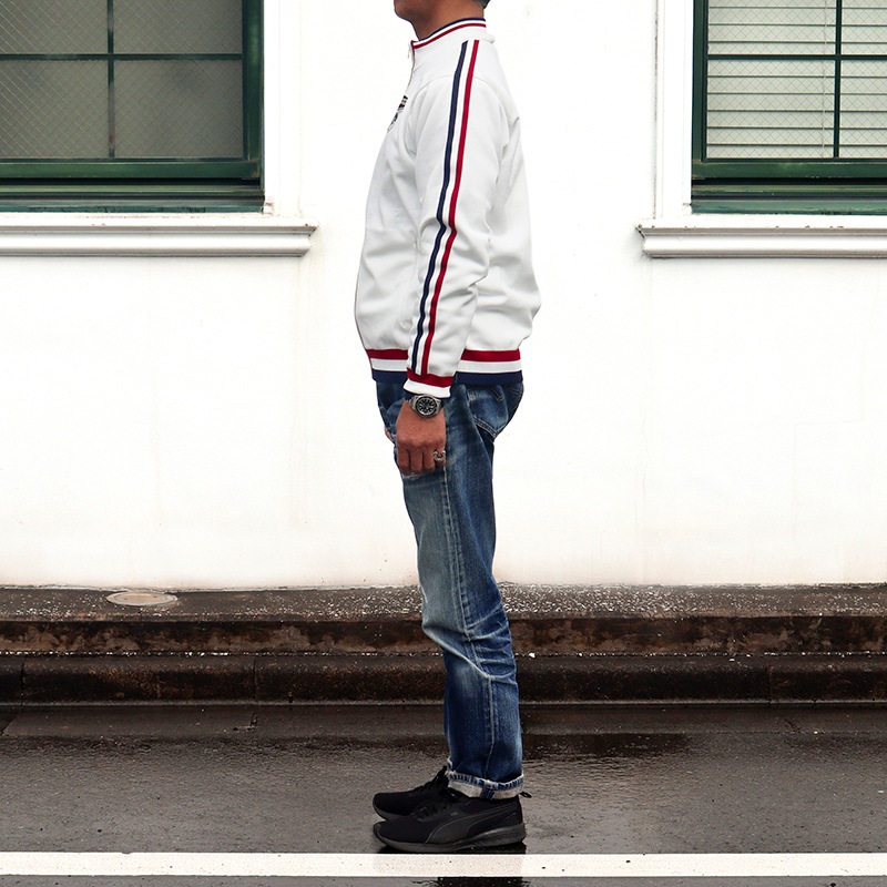 �ԥ���ץƥ󥵥󥿡�12G�˥åȥ��åץ�����