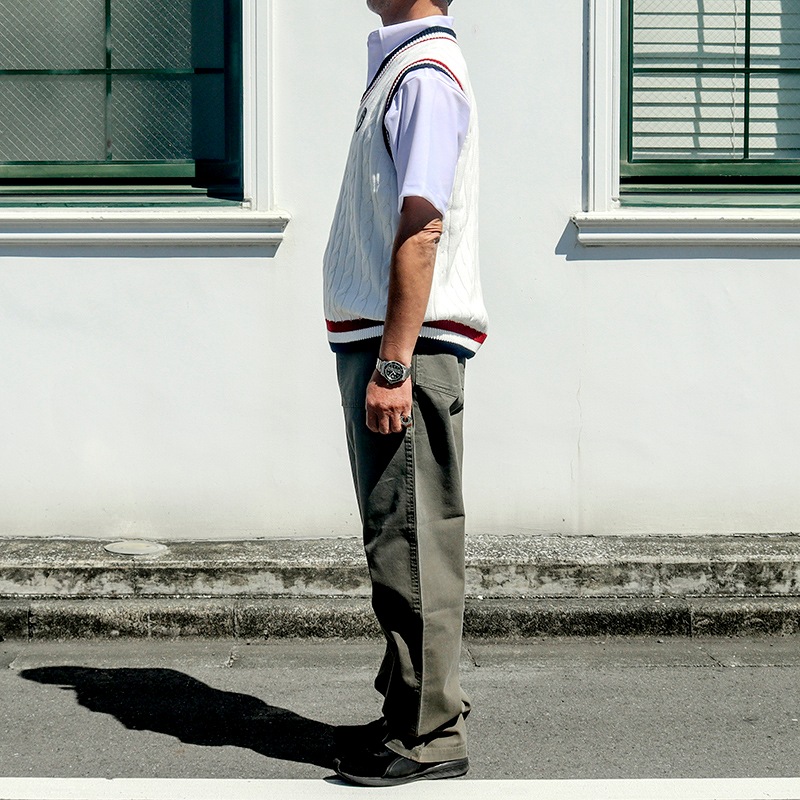 �ԥ���ץƥ󥵥󥿡�V�ͥå��˥åȥ٥���