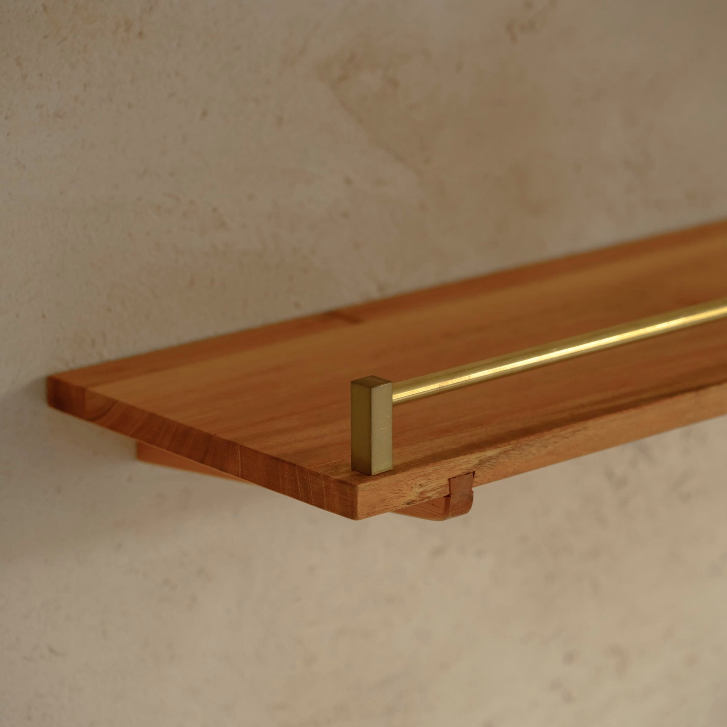 フロートシェルフ用転び止め