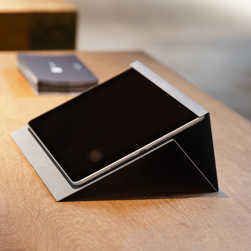 タブレットスタンド