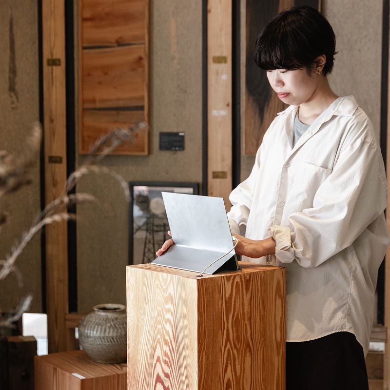 タブレットスタンド