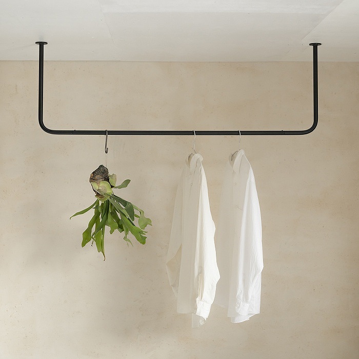 BOU】錆びないコの字型天吊りハンガーバー（黒） | 金物,ハンガーバー