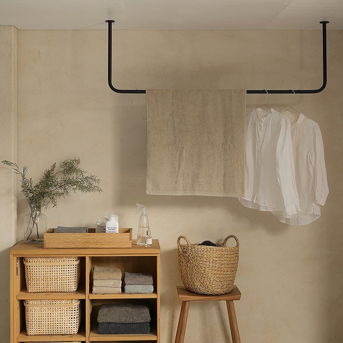 【BOU】錆びないコの字型天吊りハンガーバー（黒）＜サイズオーダー＞