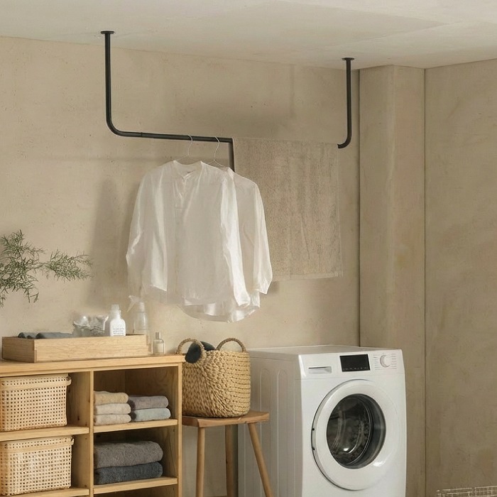 【BOU】錆びないコの字型天吊りハンガーバー（黒）＜サイズオーダー＞