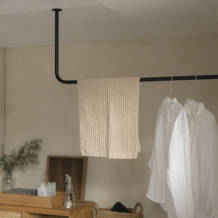 【BOU】錆びないL字型天吊りハンガーバー（黒）＜サイズオーダー＞